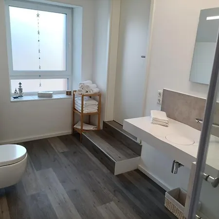 Exter, Panoramablick, Freies Parken, Naehe A2 Herford Ost, Gute Lkw-rangiermoeglichkeiten,17minzum Messezentrum Bs Vlotho