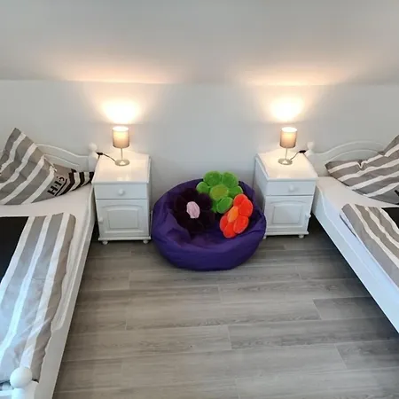 Apartmán Exter, Panoramablick, Freies Parken, Naehe A2 Herford Ost, Gute Lkw-rangiermoeglichkeiten,17minzum Messezentrum Bs Vlotho