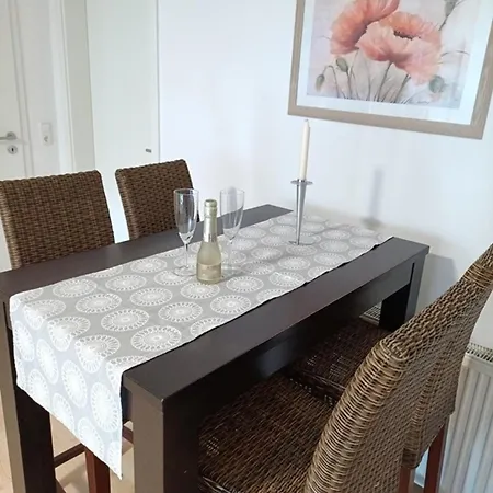 Exter, Panoramablick, Freies Parken, Naehe A2 Herford Ost, Gute Lkw-rangiermoeglichkeiten,17minzum Messezentrum Bs Vlotho