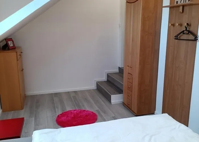 Apartment Exter Ii Panoramablick Freies Parken Naehe A2 Herford Ost Gute Lkw Rangiermoeglichkeiten 17min Zum Messe Bs Vlotho